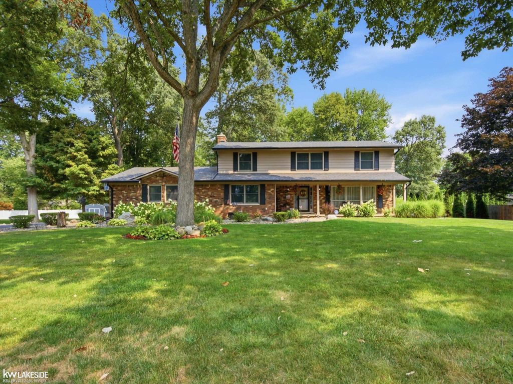 6185 Golfview Dr, Unknown City