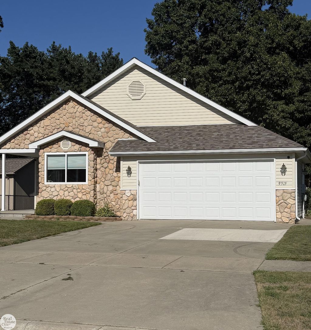 9515 Rachel Rd, Algonac city