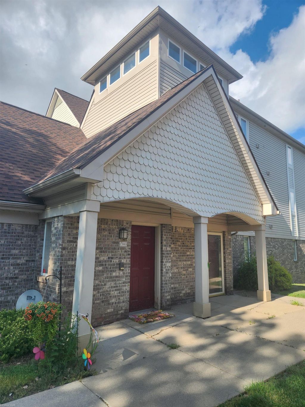 1390 Constance Dr, Pontiac