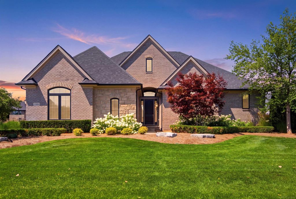 3308 Grantham Ct, Oakland charter township