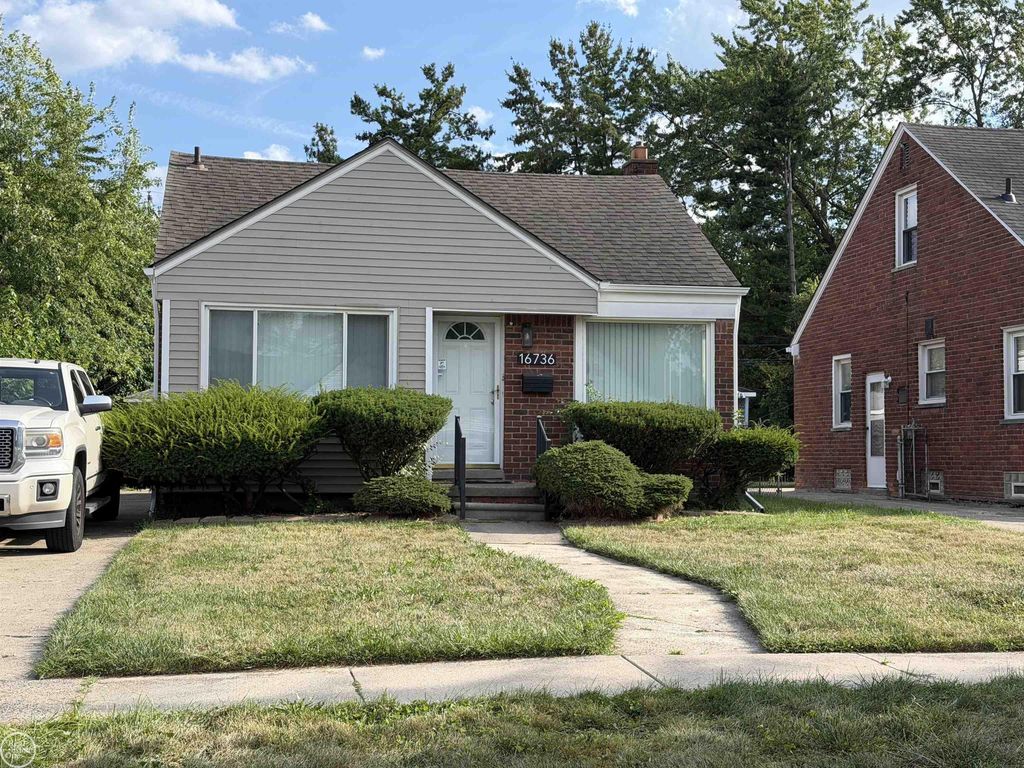 16736 Veronica St, Eastpointe city