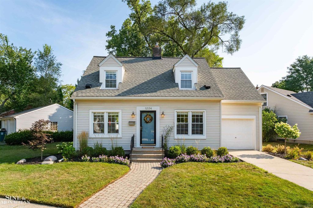 1224 Mayfield Dr, Royal Oak city