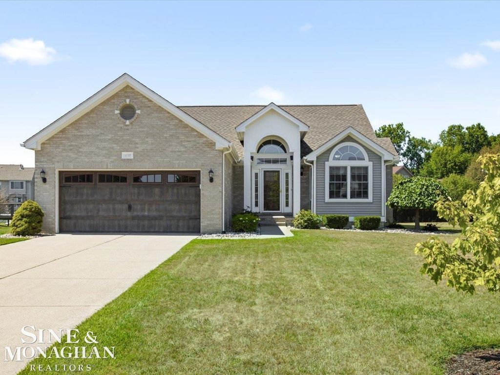 4118 Aspen Cir Cir, Grand Blanc charter township