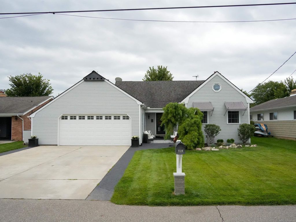 139 Channelsyde Rd, Algonac city