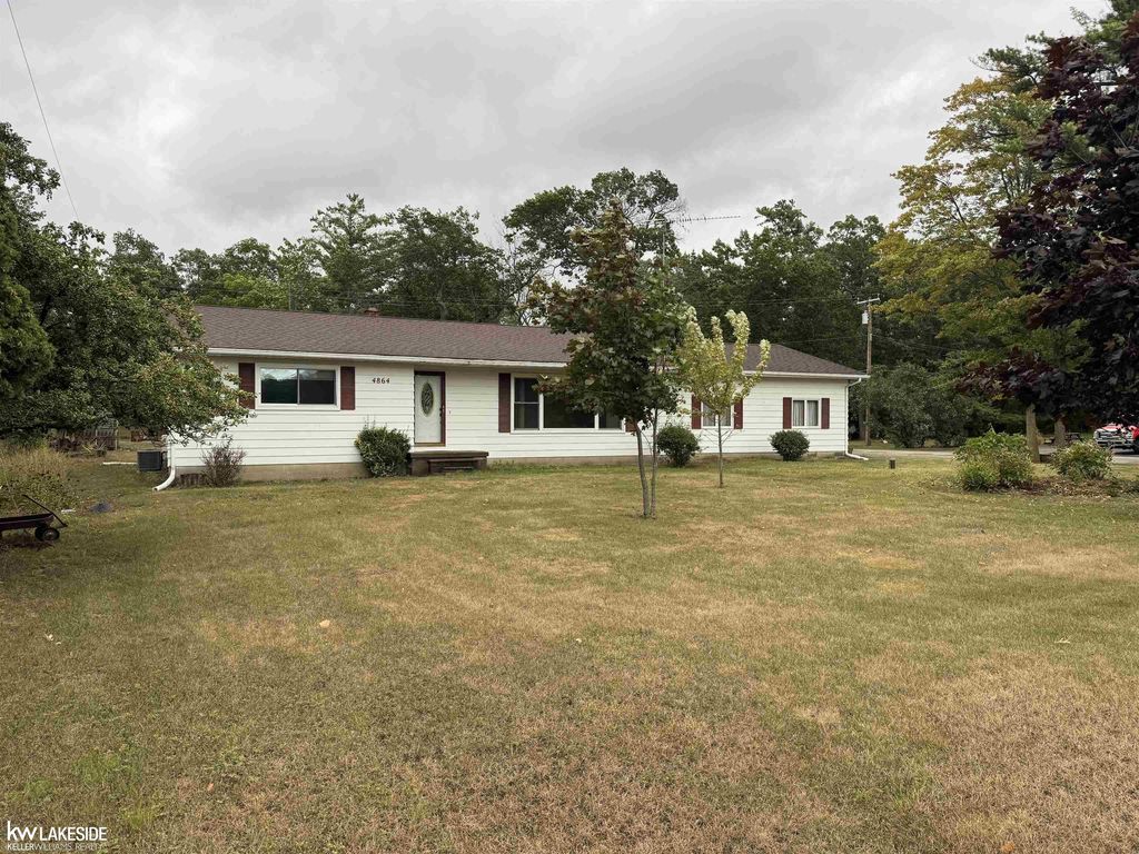 4864 N Caseville Rd, Caseville township