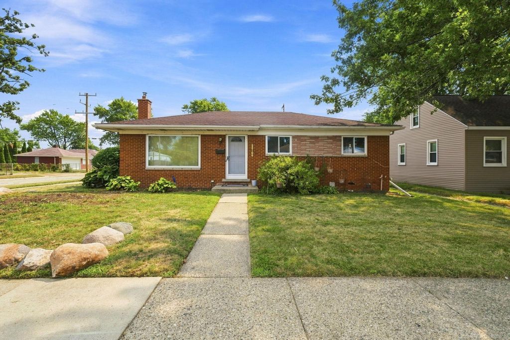 24306 Rosalind Ave, Eastpointe city