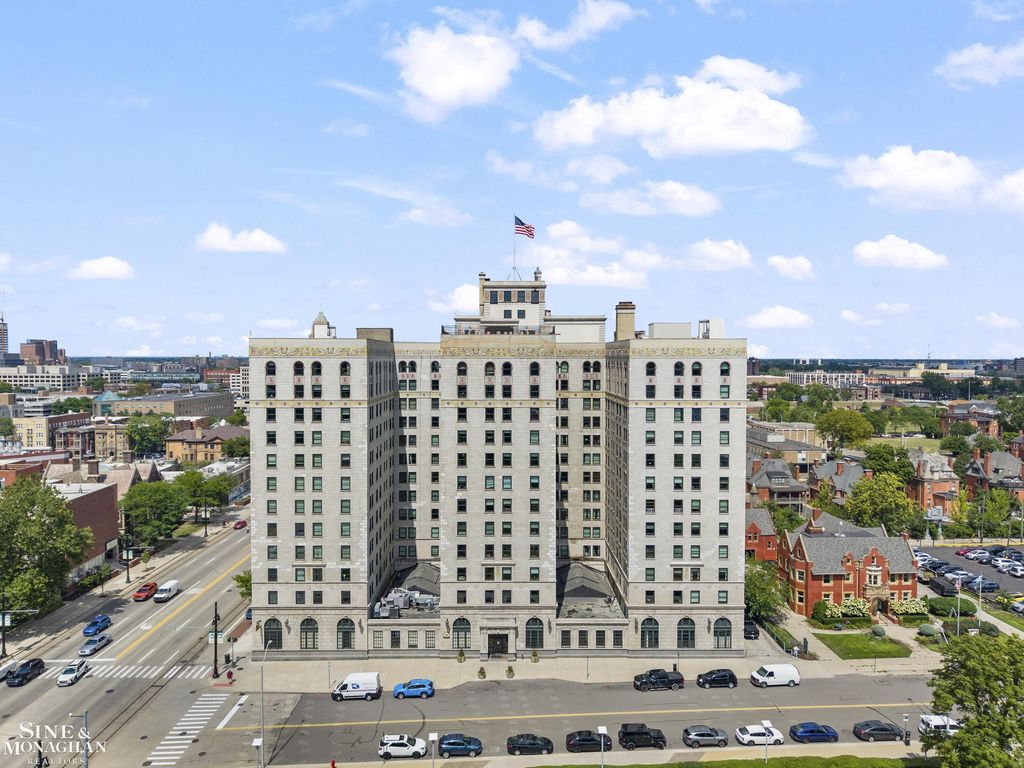 15 E Kirby #511 St, Detroit