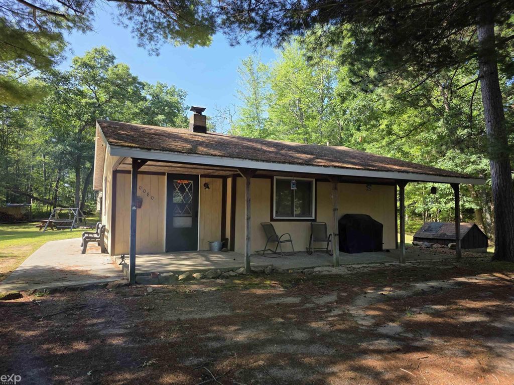 10080 Estwood, Unknown City