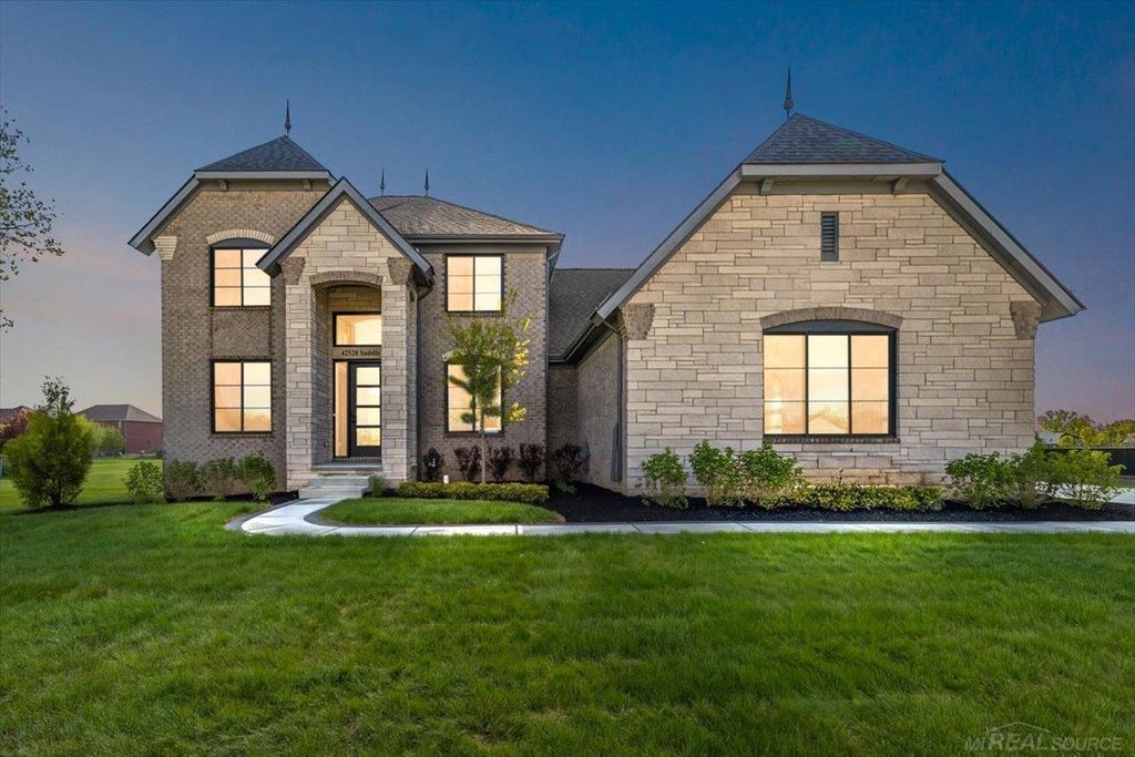 42528 Saddle Ln, Sterling Heights city