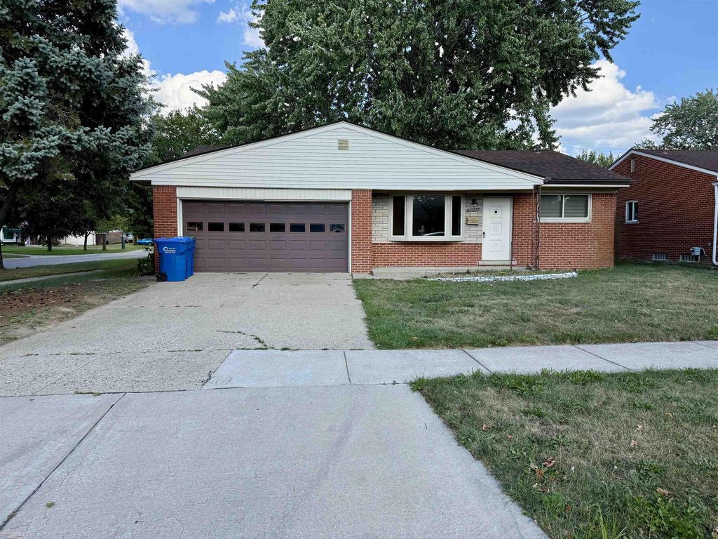 29868 Pinto Dr, Warren city