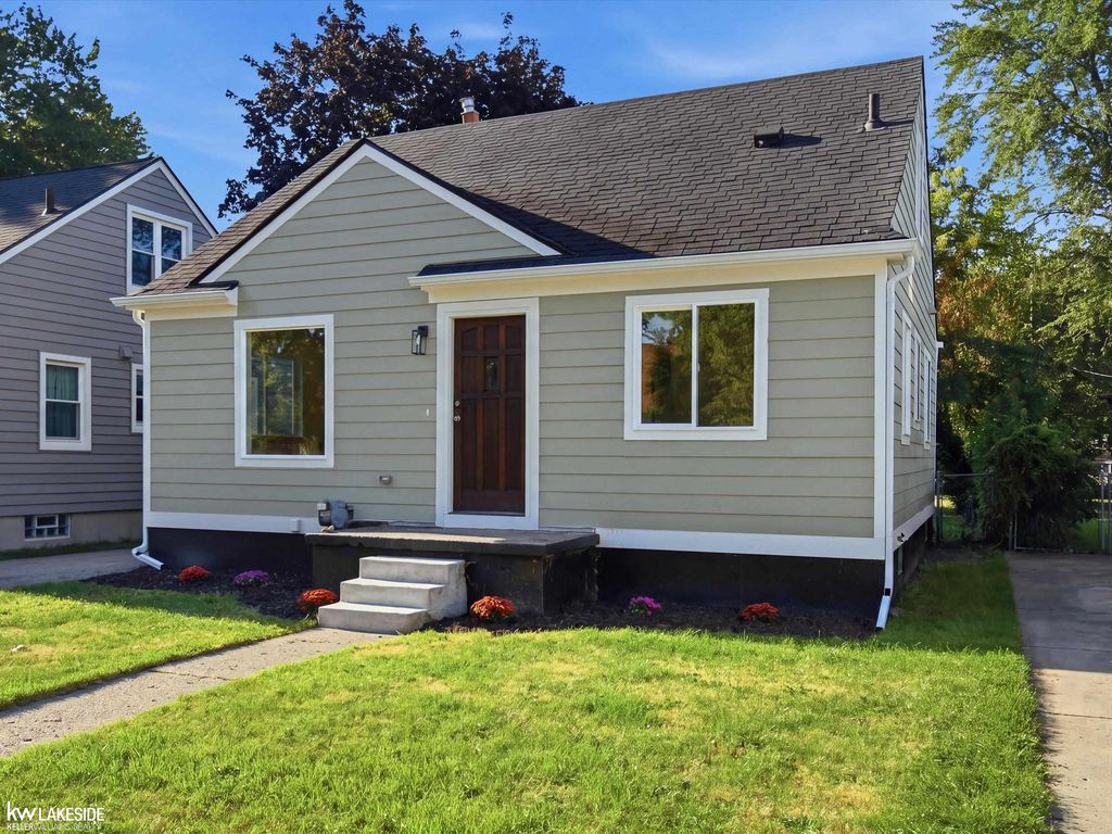 17800 Wexford St, Roseville city