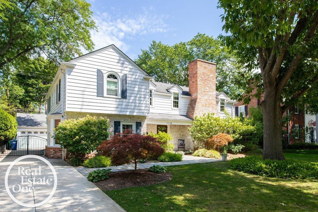 1110 Grayton St, Grosse Pointe Park city