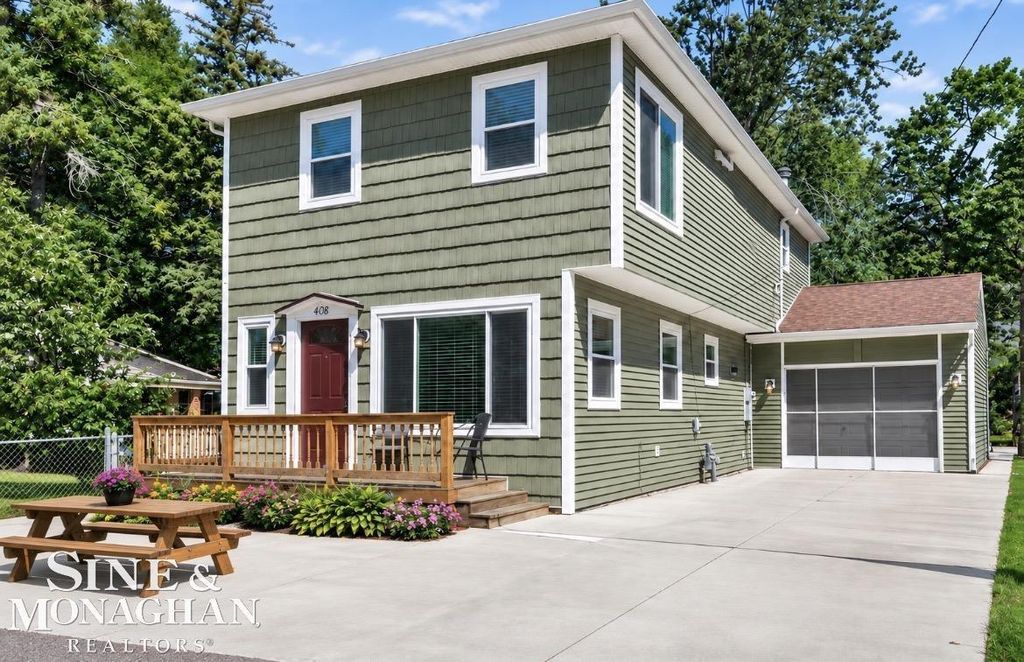 408 Conley Ave, Algonac city
