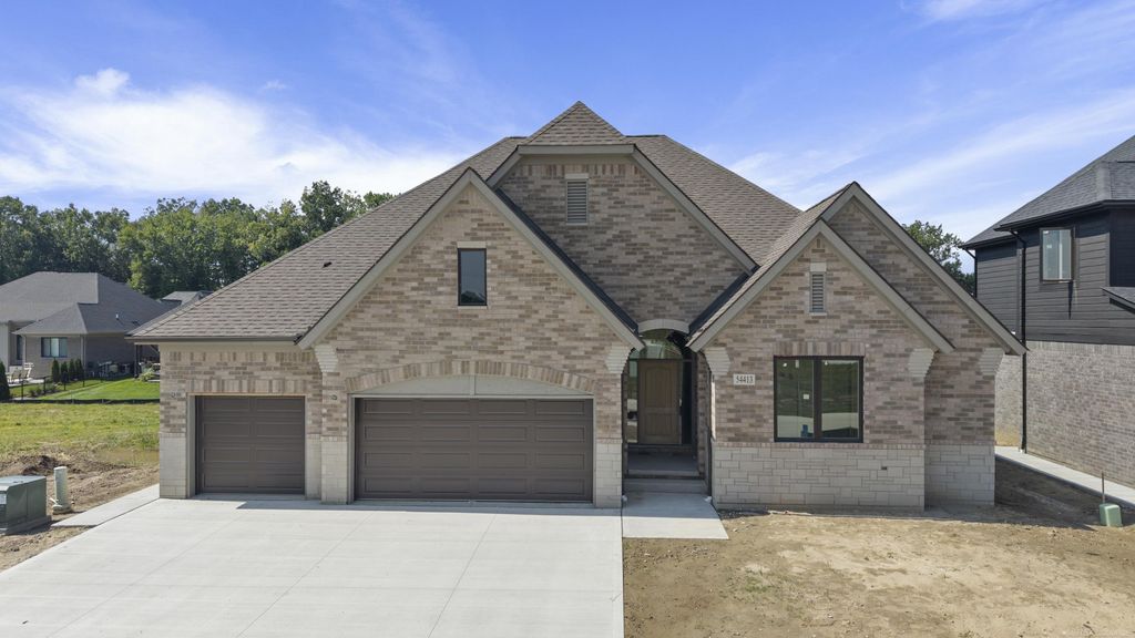 54413 Palomino Dr, Shelby charter township