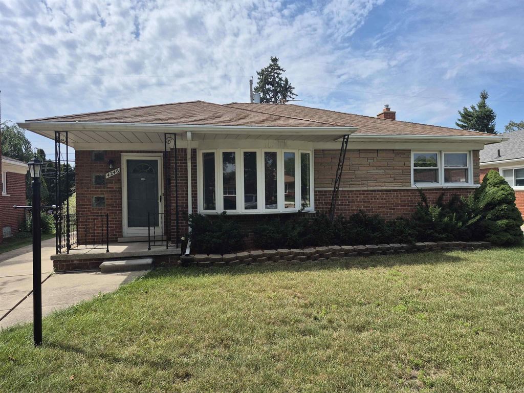 4246 23rd St, Wyandotte city