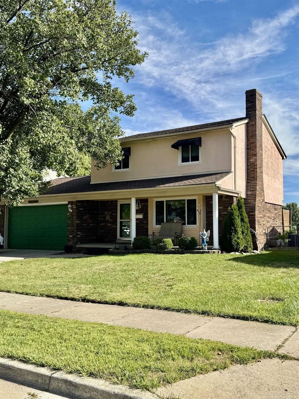 20400 Pleasant  St, St. Clair Shores city
