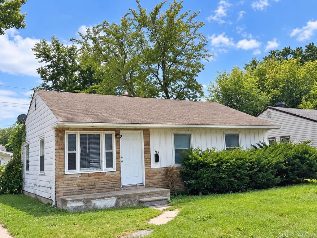 7084 Fisher St, Warren