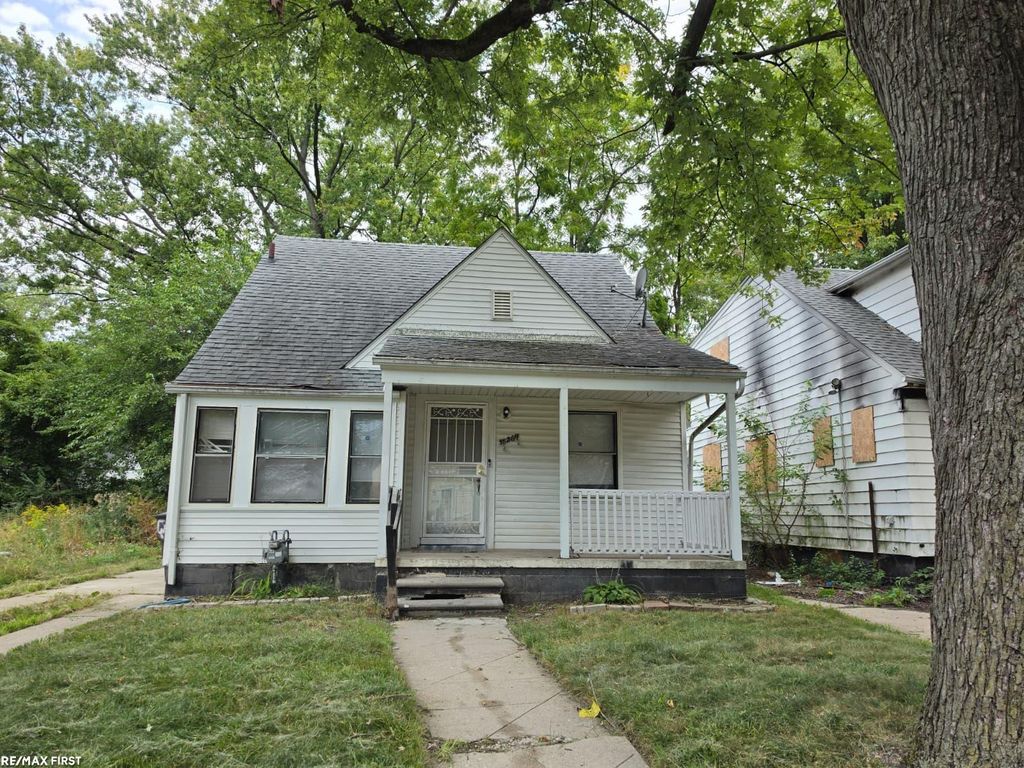 18269 Stout St, Detroit