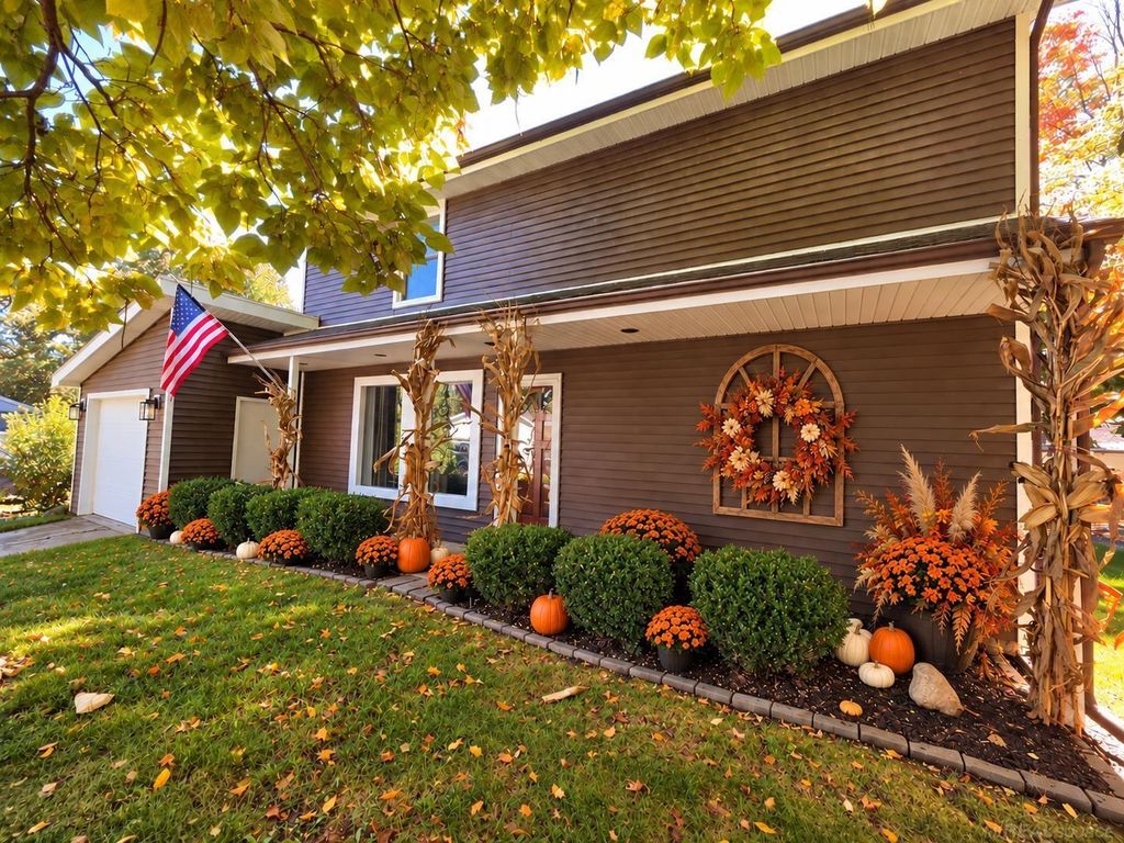 4176 Pleasant Dr, Attica
