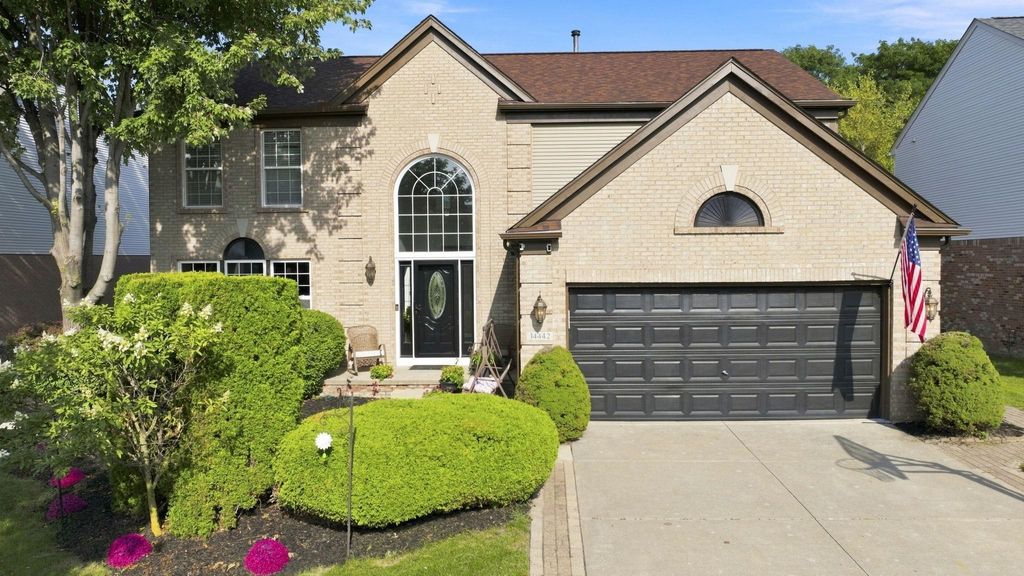 34442 Orsini Dr, Sterling Heights