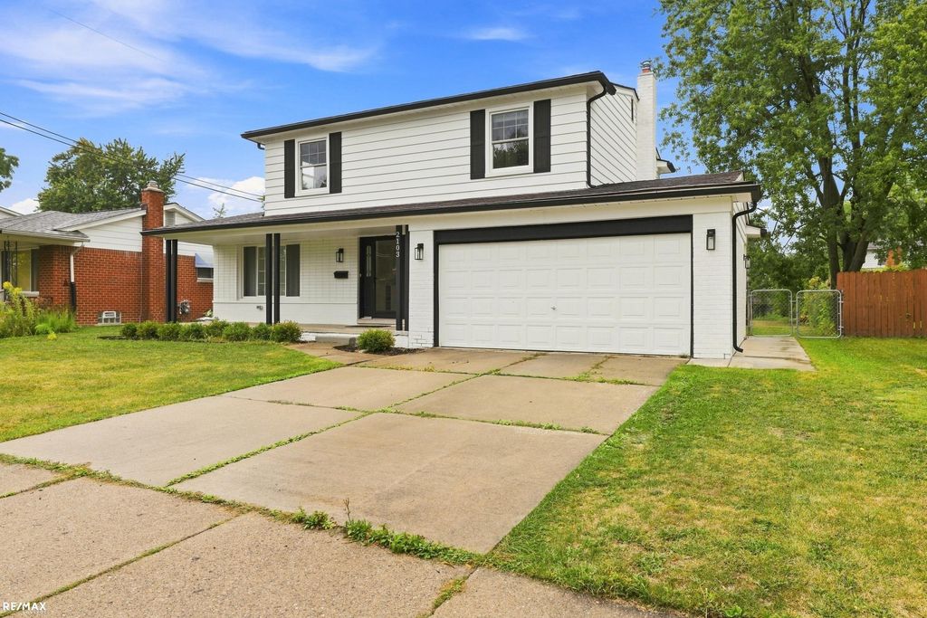 2103 Atlas Dr, Troy