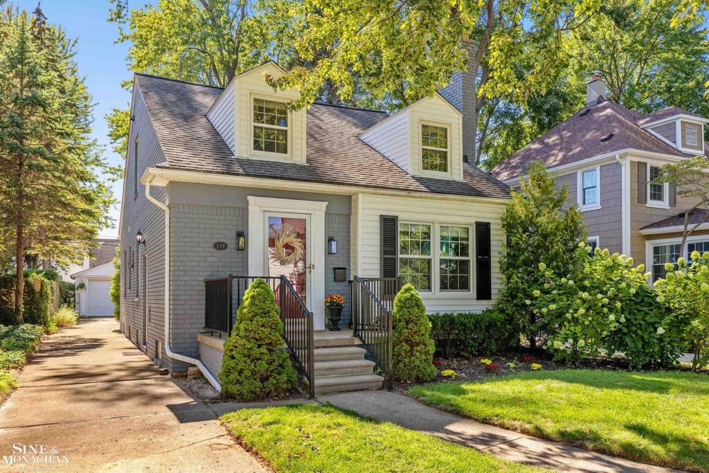 277 Ridgemont Rd, Grosse Pointe Farms