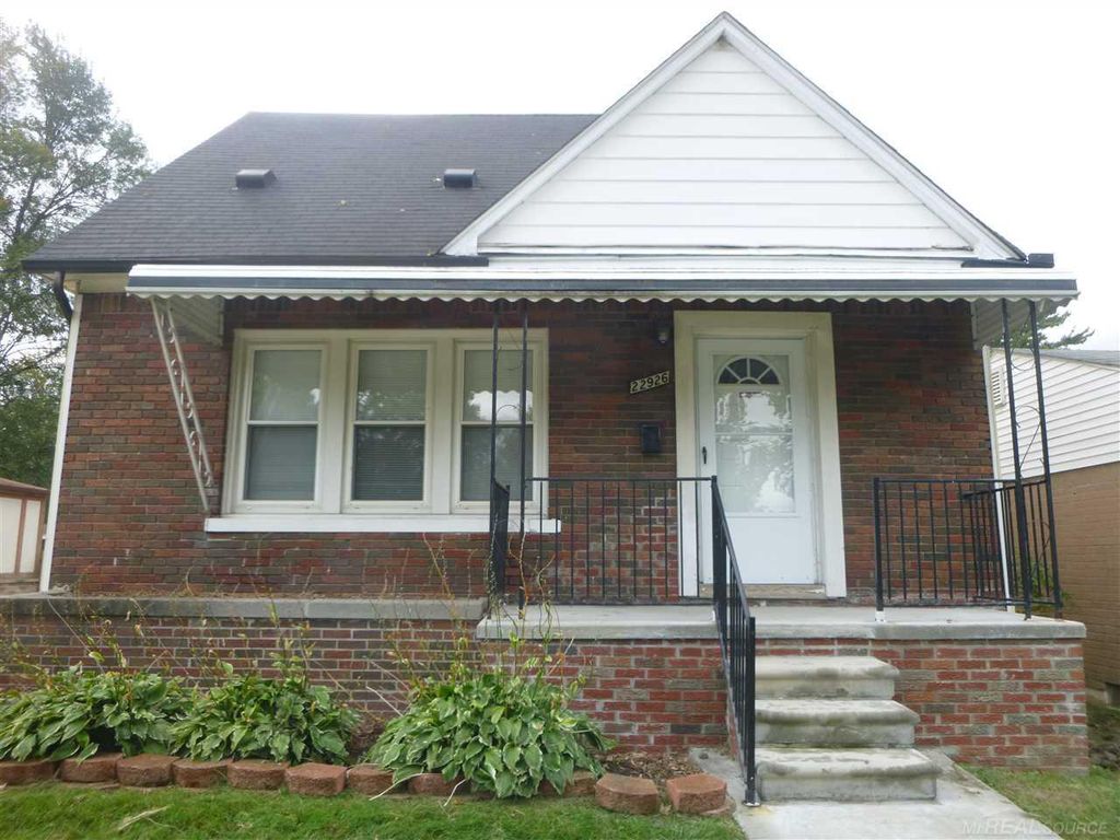 22926 Glenbrook St, Saint Clair Shores