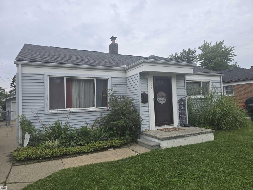 23805 Cushing Ave, Eastpointe