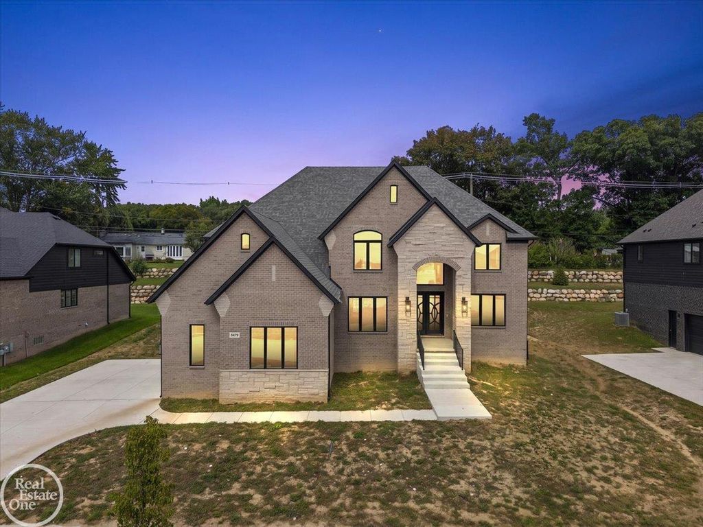 3479 Forster Ln, Shelby Twp
