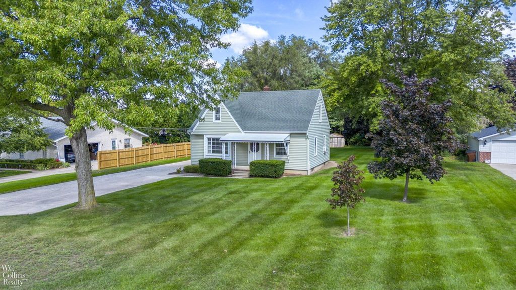 8181 Mary Ann  Ave, Shelby Twp