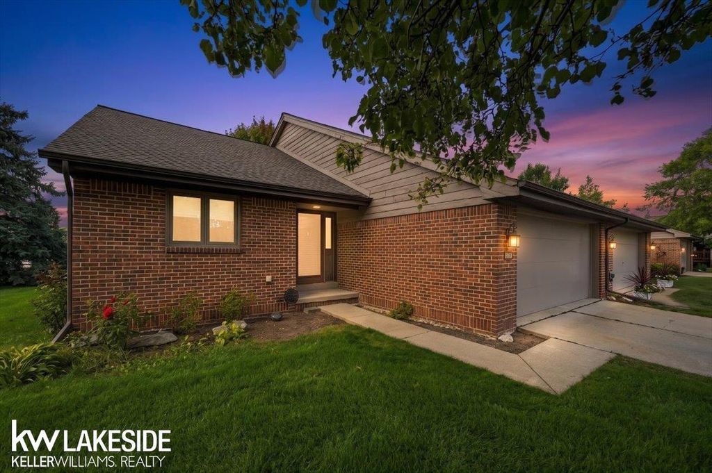 45491 Meadows Sq, Macomb