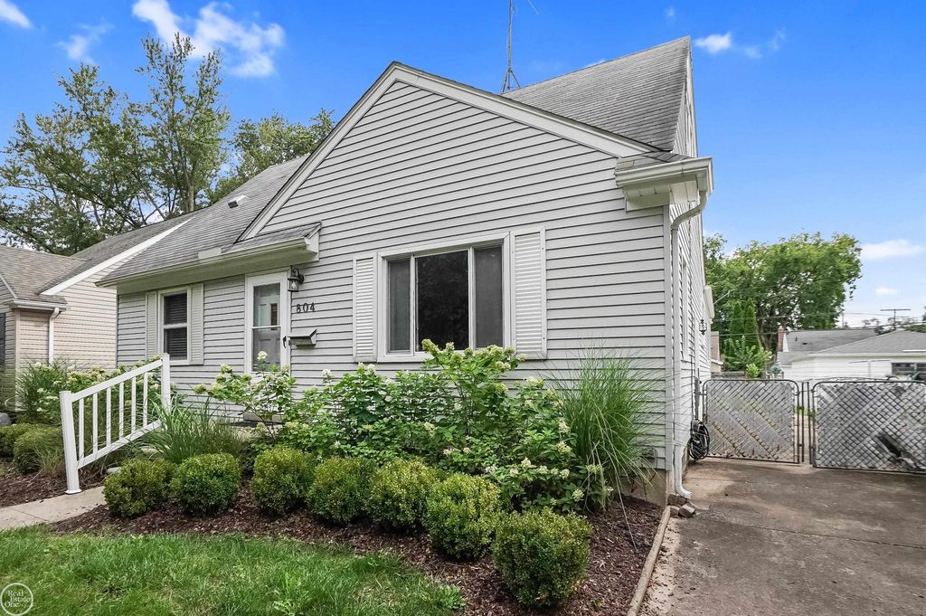 804 N Vermont Ave, Royal Oak