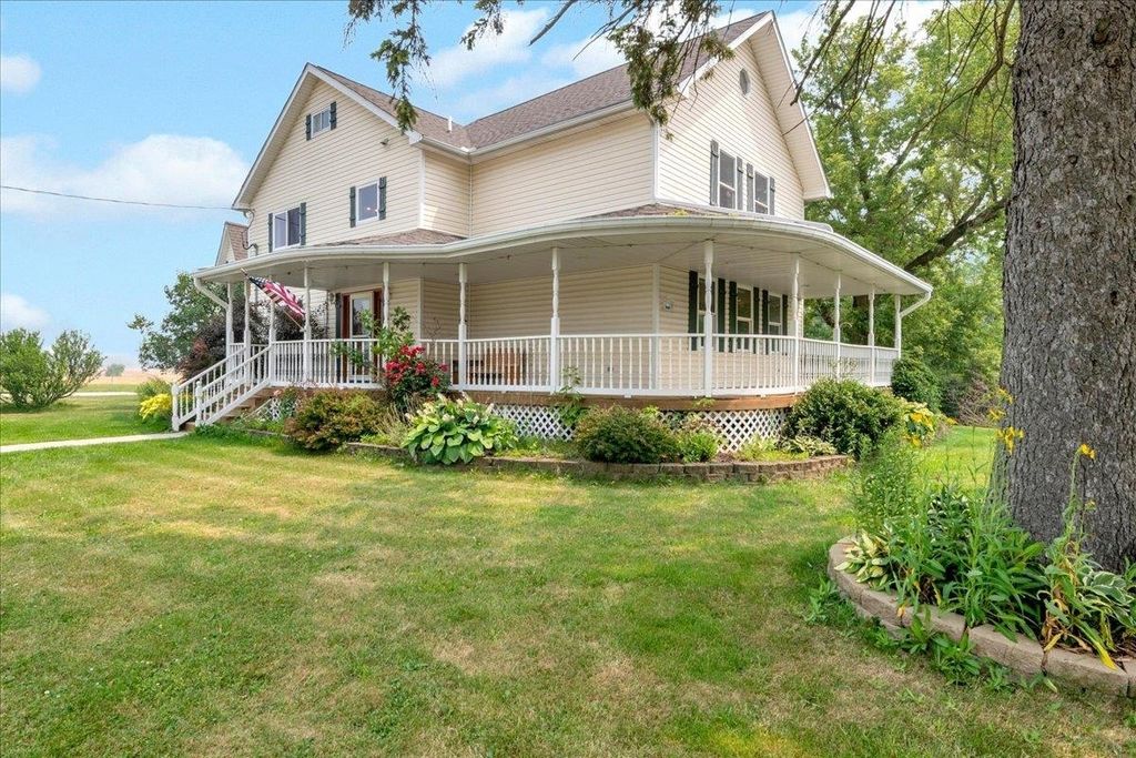 4320 Keewahdin Rd, Fort Gratiot