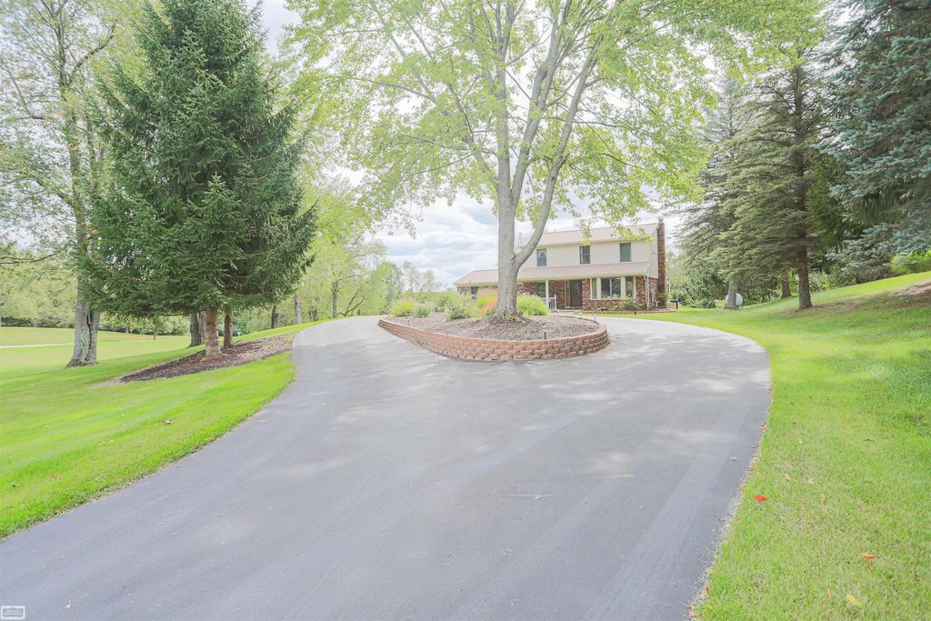 4900 Caravan Dr, Dryden