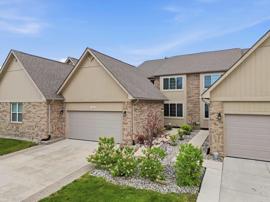 14967 Stoney Brook Dr, Shelby Twp