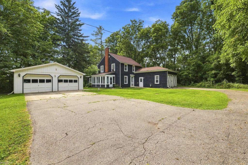 67909 Romeo Plank Rd, Ray Twp