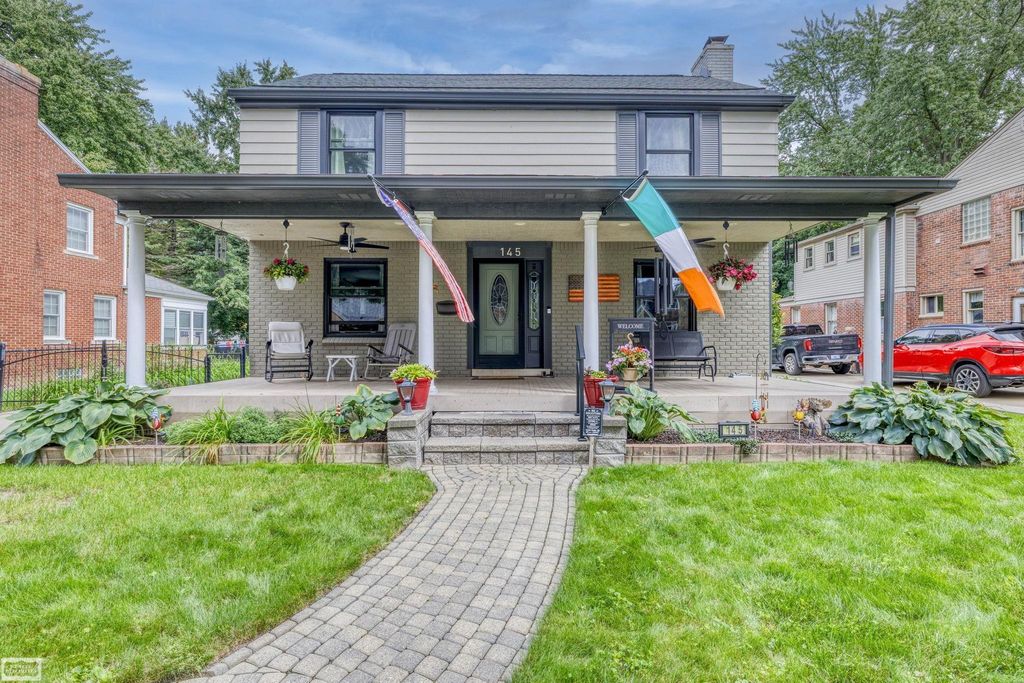 145 Lodewyck Ave, Mount Clemens