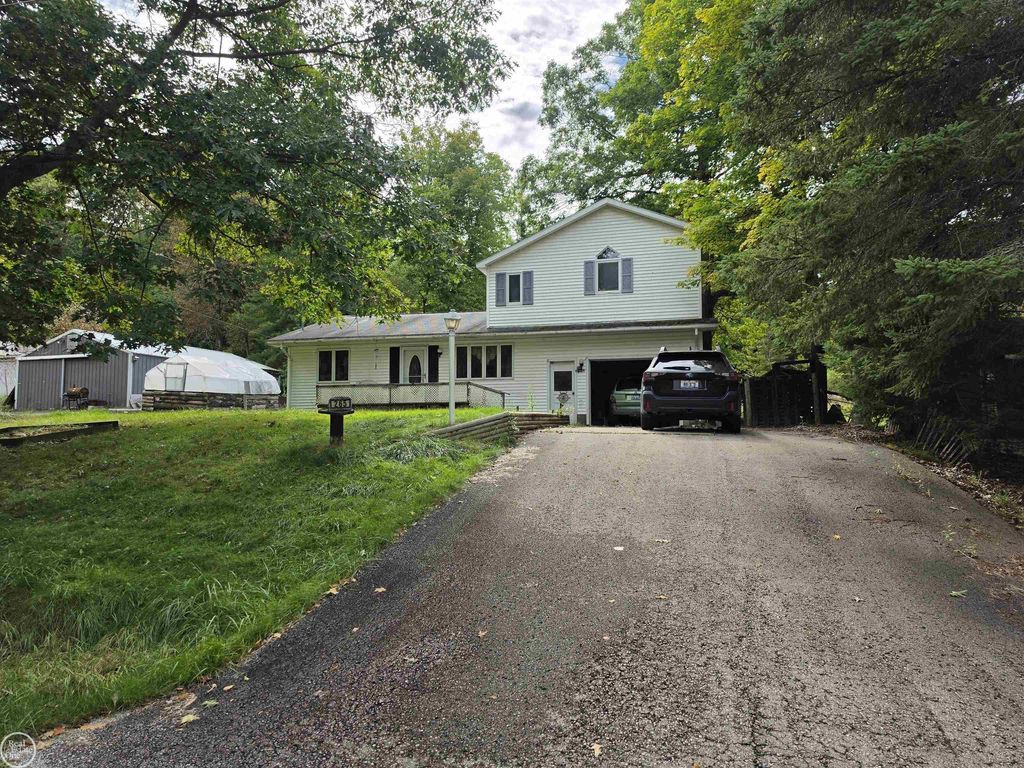 265 Old Trail Rd, Spruce