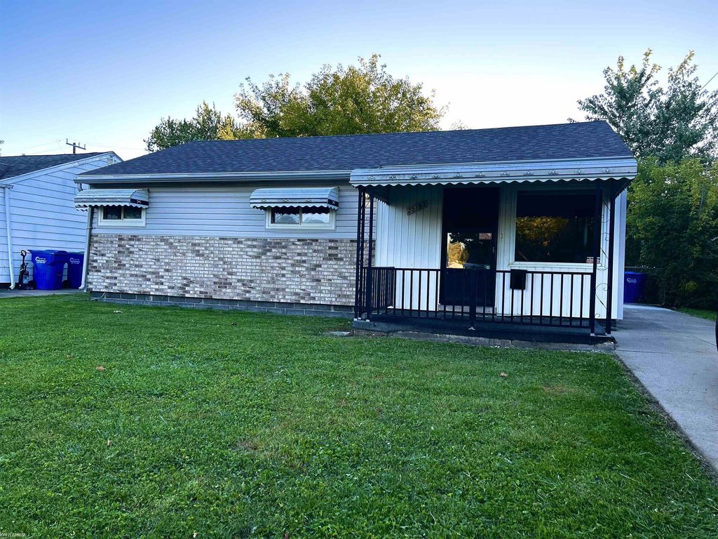 25193 Rosenbusch Blvd, Warren