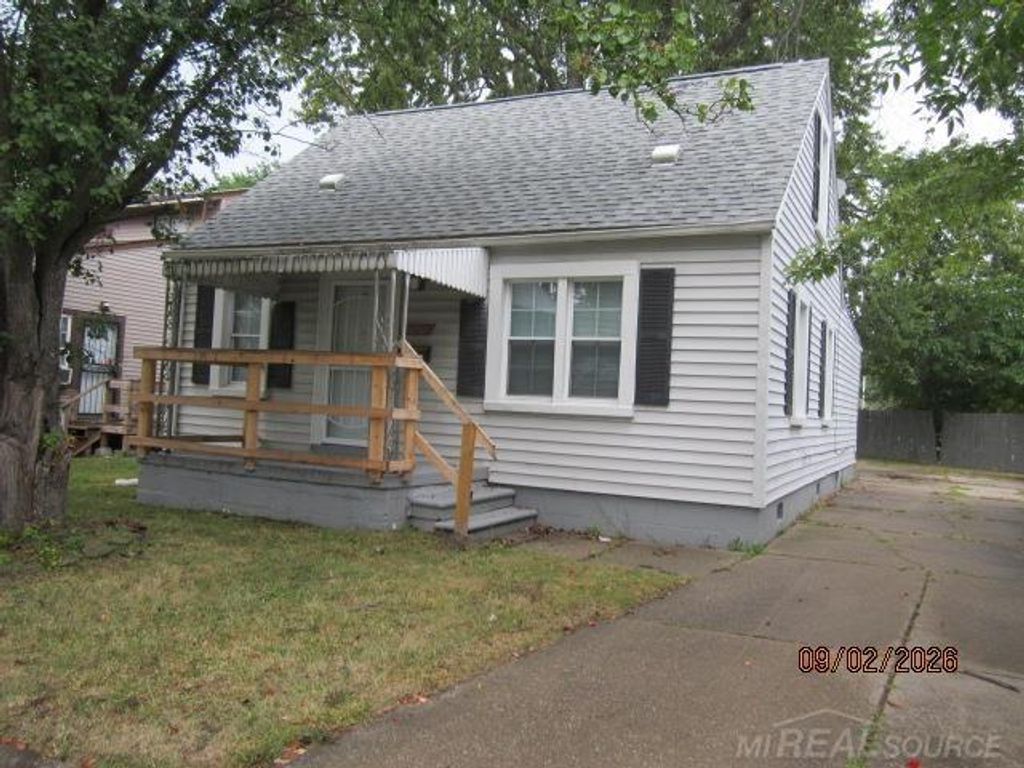 20601 Ridgemont St, Harper Woods