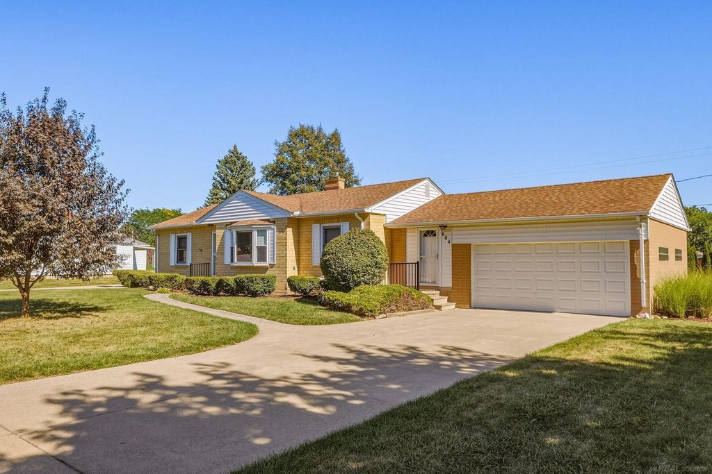 604 Handy Dr, Bay City