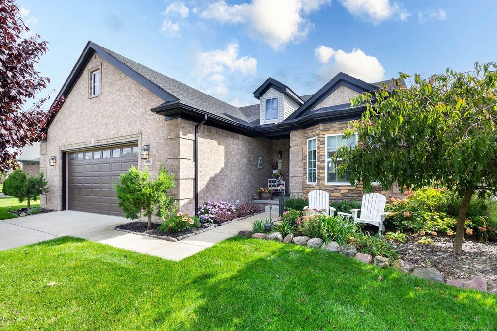 606 Falcon St, Dundee
