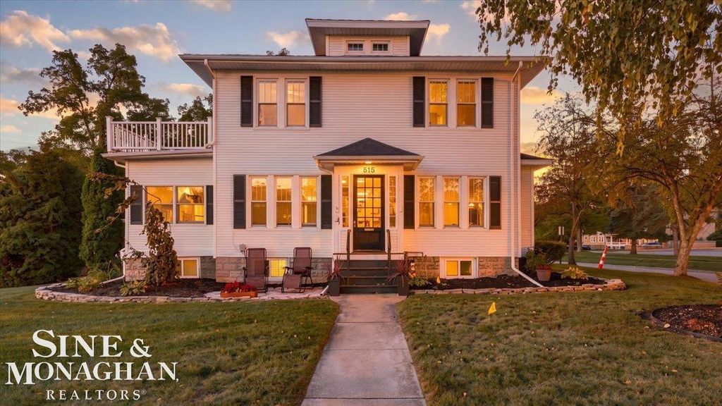 515 Adams Street St, Saint Clair