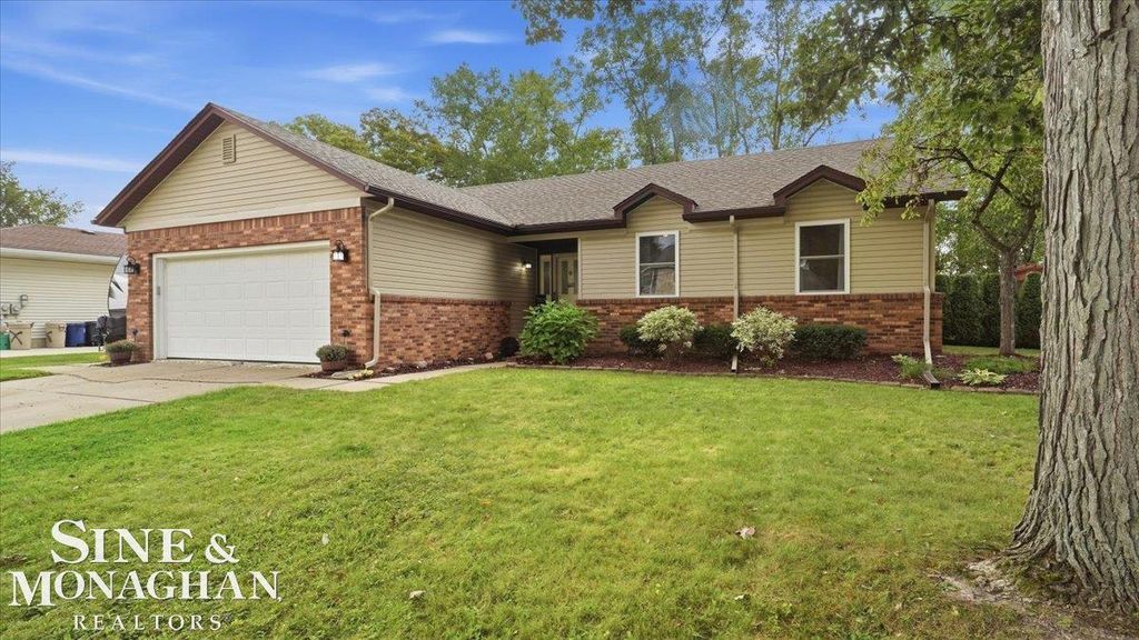 1851 Drawbridge Ct, Marysville