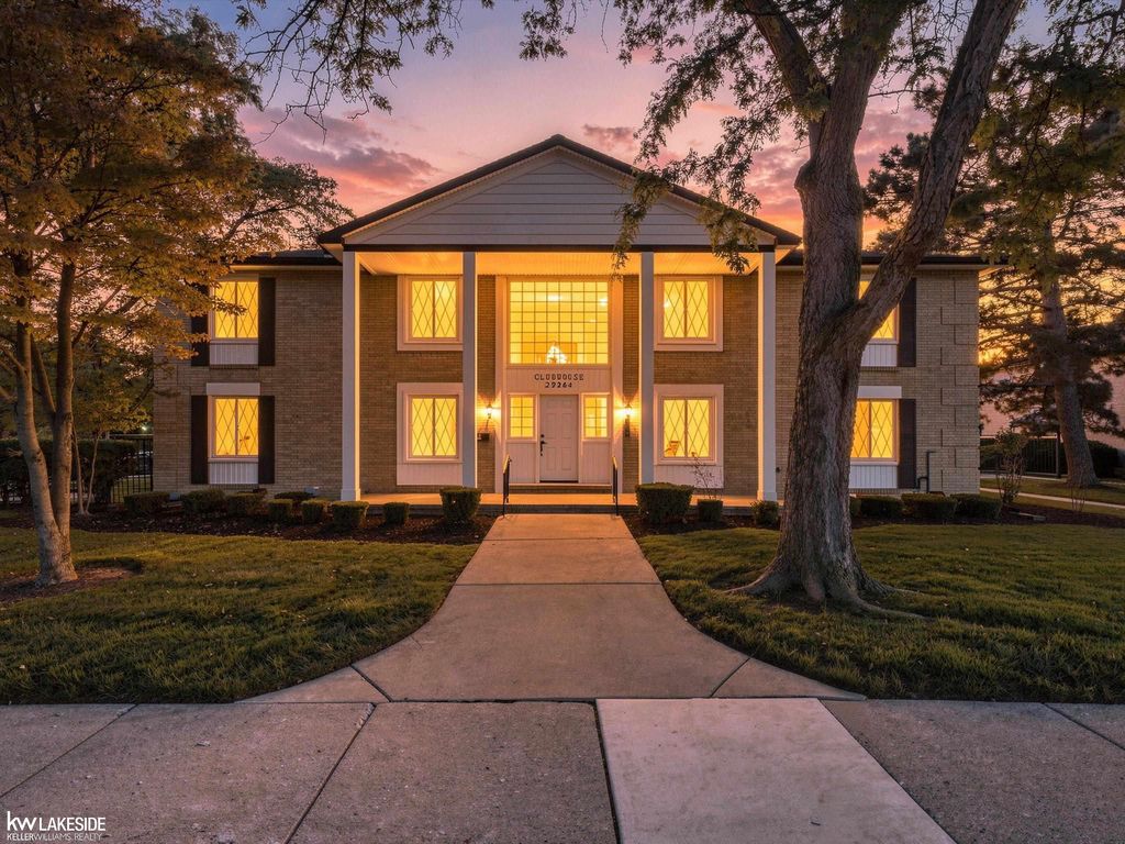 29313 Hayes Rd, Warren