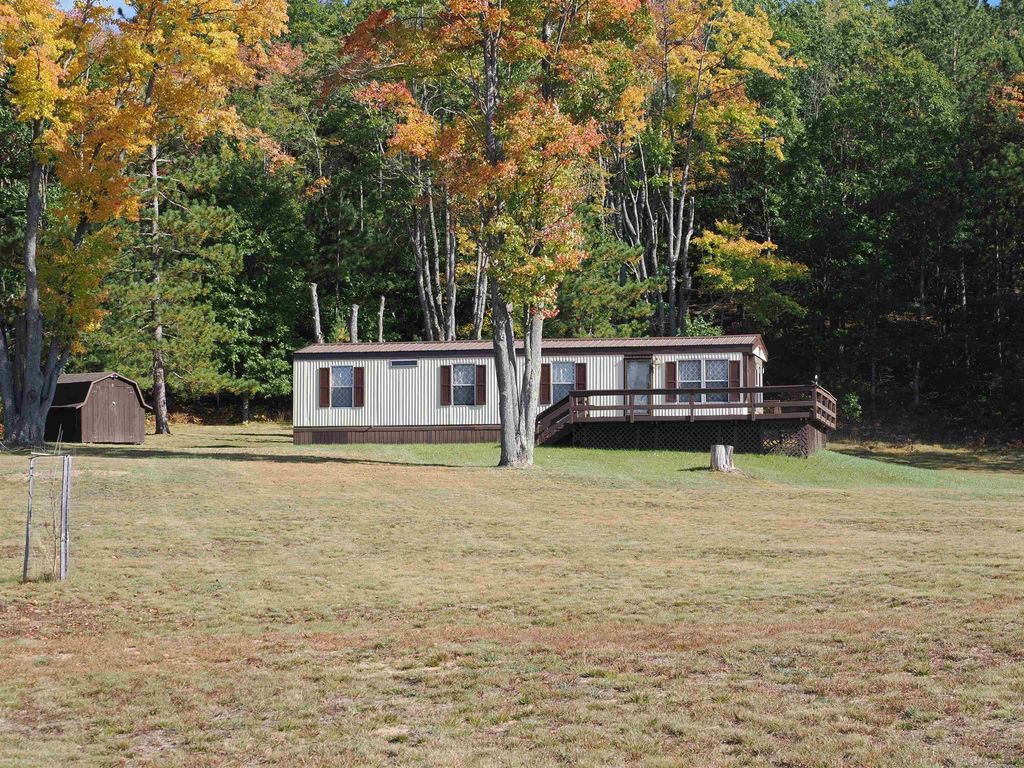 1005 Velda Trl, Fairview