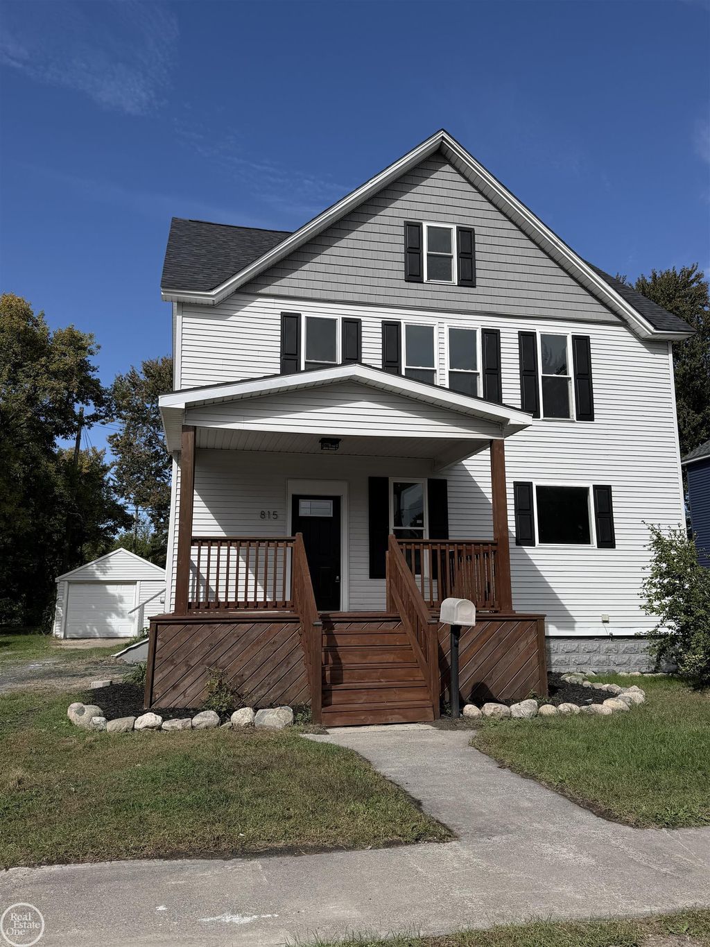 815 Beard St, Port Huron