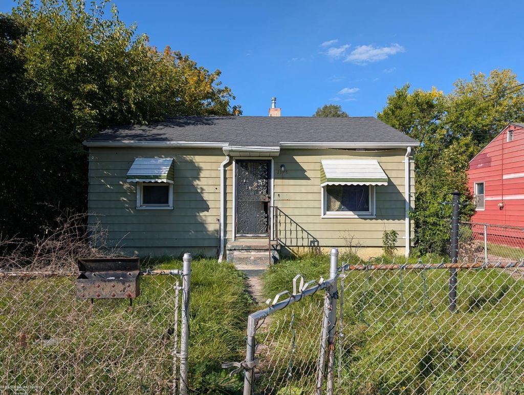 1175 E Home St, Flint