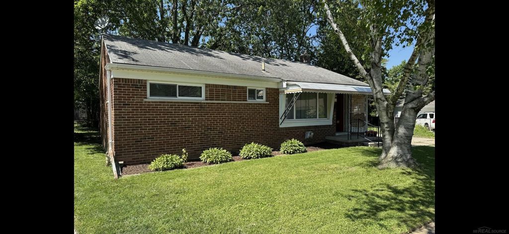 10 Shiawassee, Mount Clemens