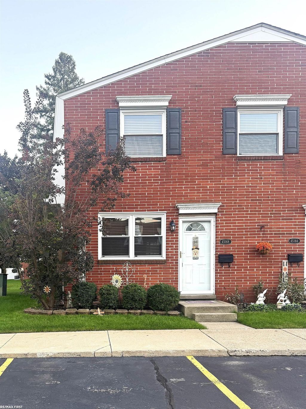 45168 Kensington St, Utica